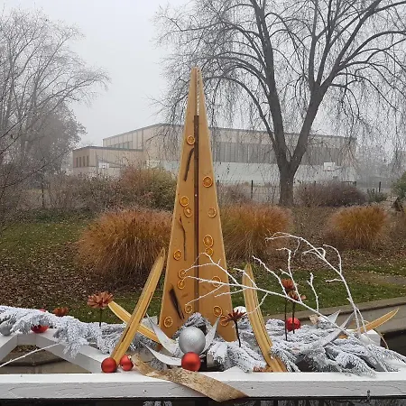 Les Colombages Daire *